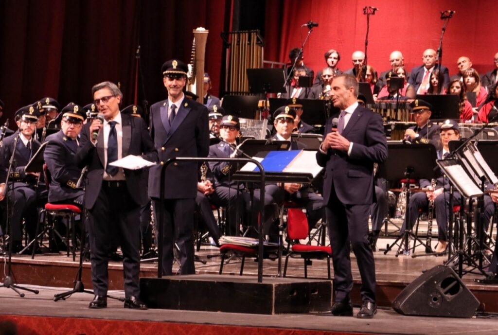 concerto teatro cilea
