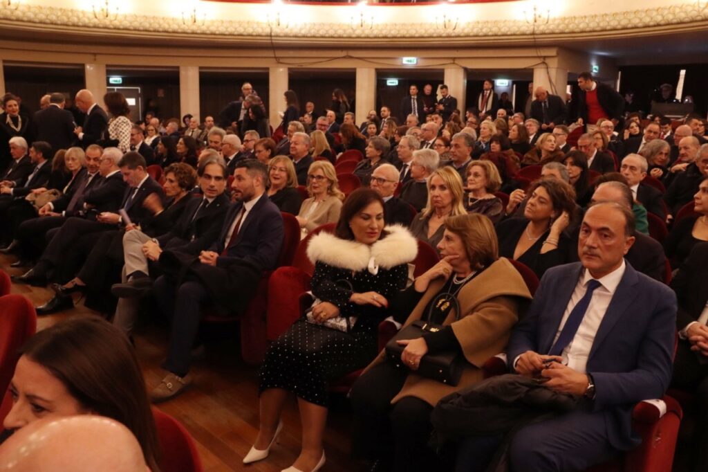 concerto teatro cilea
