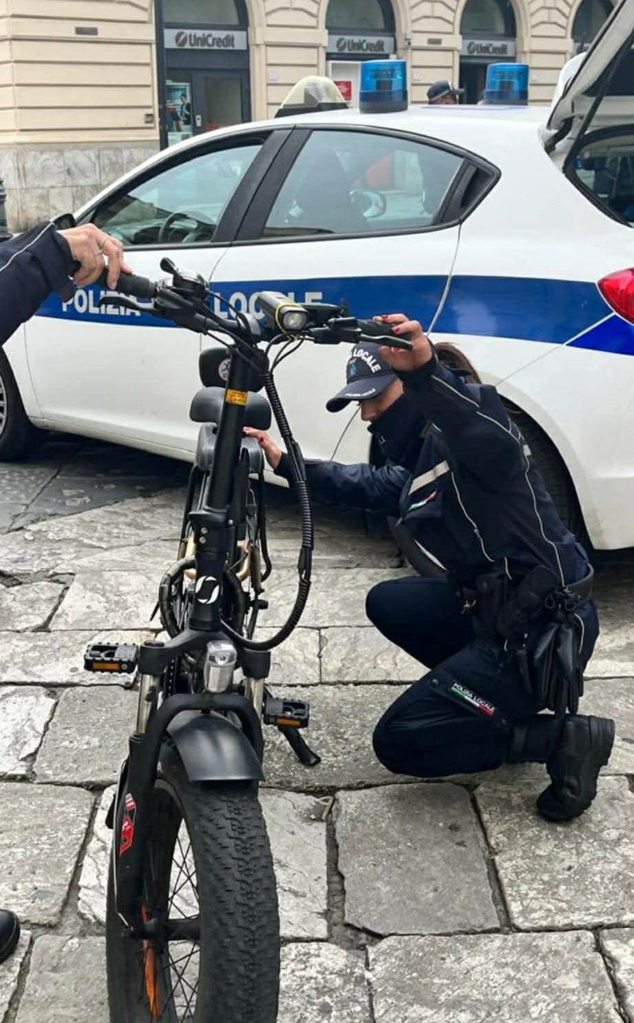 controlli bici elettriche polizia municipale