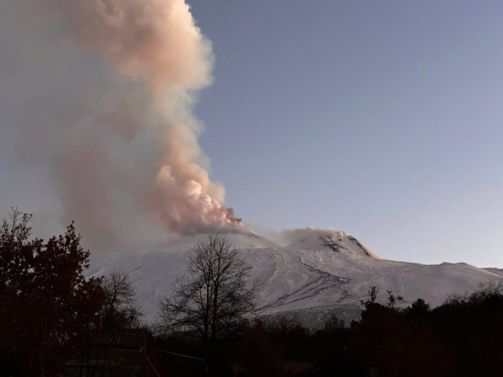 eruzione etna