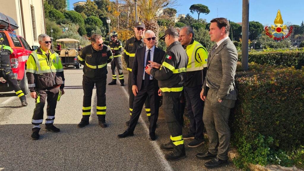 esercitazione terremoto vigili del fuoco