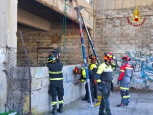 esercitazione terremoto vigili del fuoco