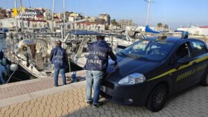 gdf controlli imbarcazioni