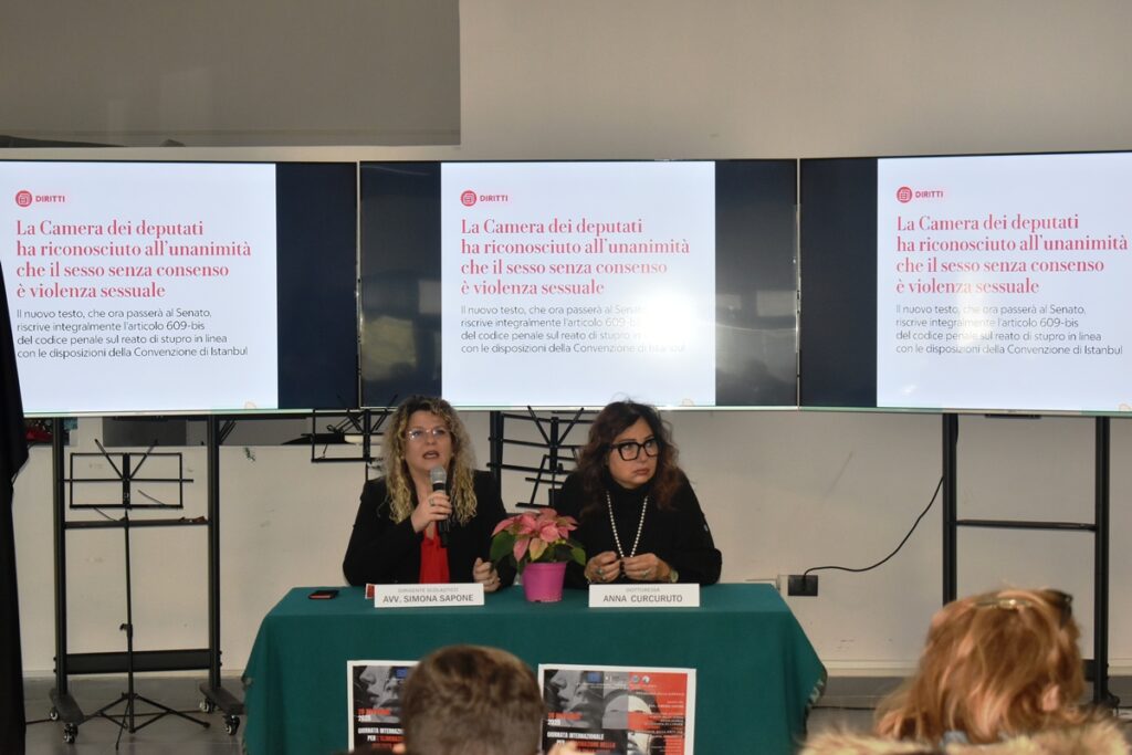 giornata violenza donne al radice alighieri (2)