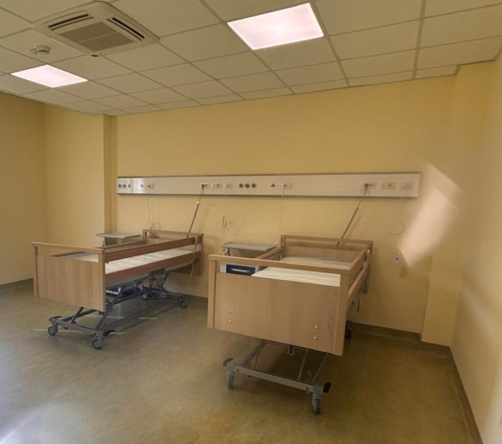 inaugurazione ospedale di comunità e hub a barcellona pozzo di gotto