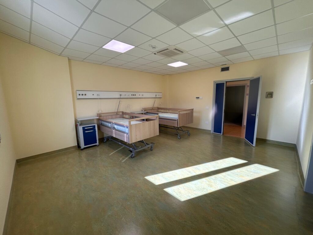 inaugurazione ospedale di comunità e hub a barcellona pozzo di gotto