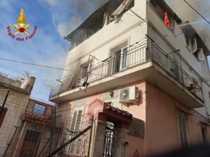 incendio appartamento messina