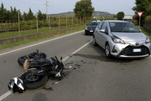 incidente auto e moto