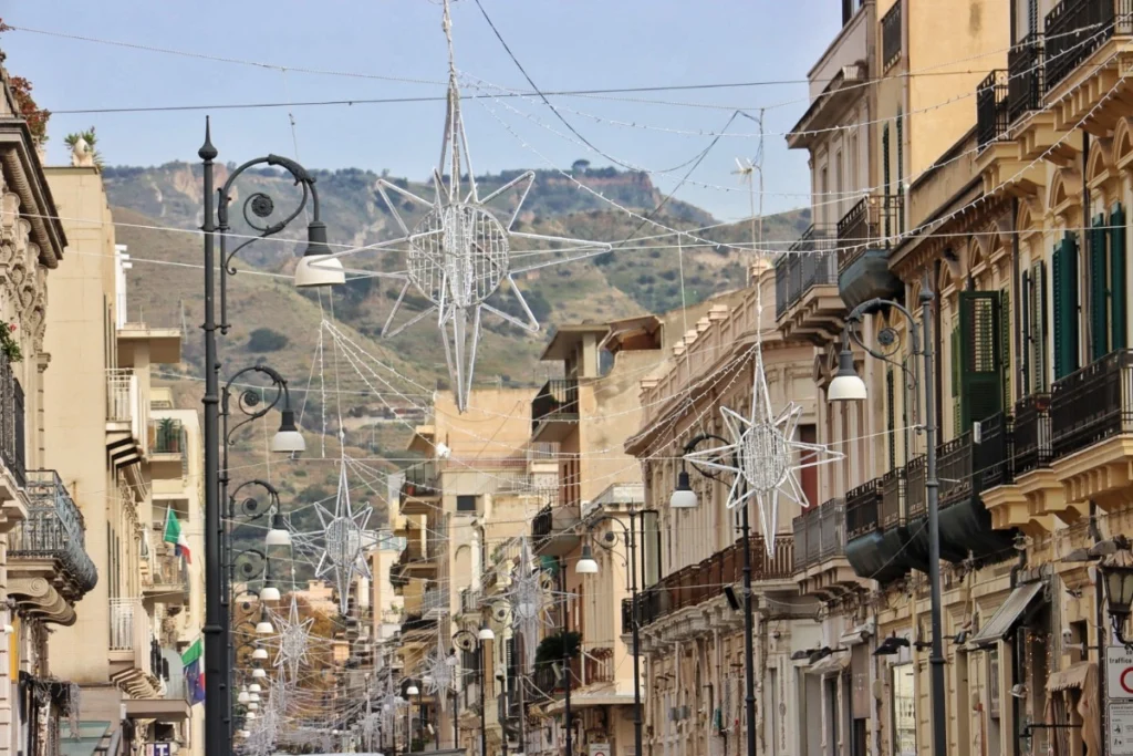 luminarie e albero di natale 2025 reggio calabria
