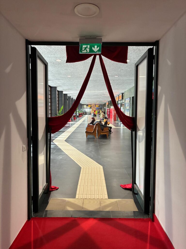 natale 2025 stazione centrale reggio calabria