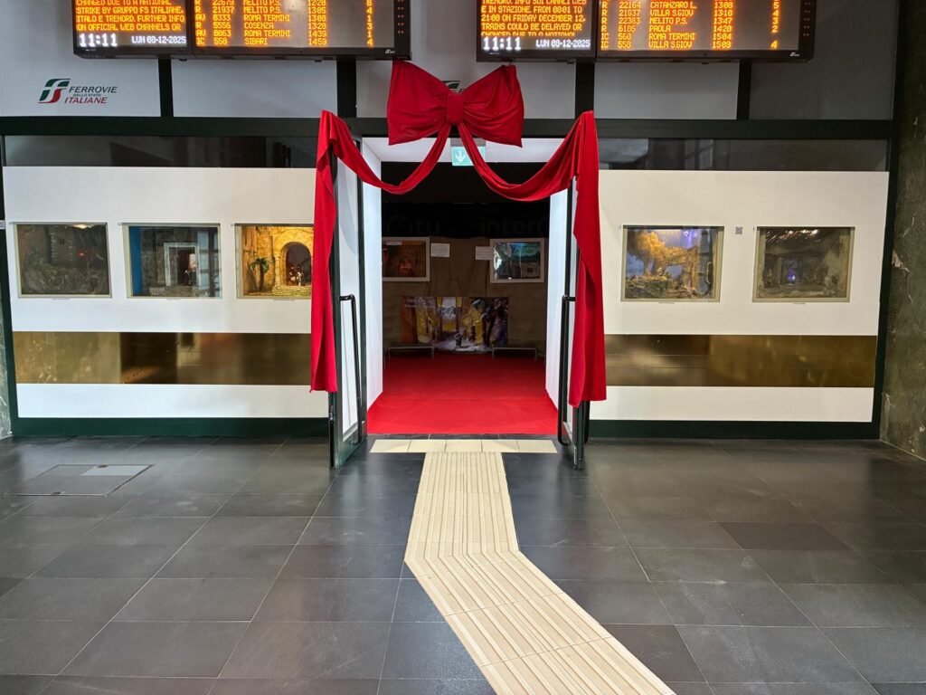 natale 2025 stazione centrale reggio calabria