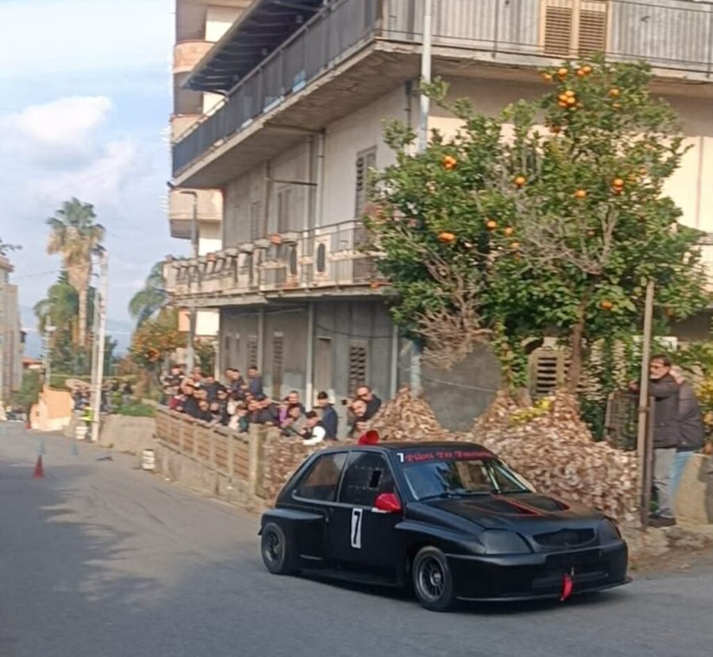 Motori in festa a Reggio Calabria: oggi lo Slalom automobilistico Arangea–Gallina | FOTO E VIDEO