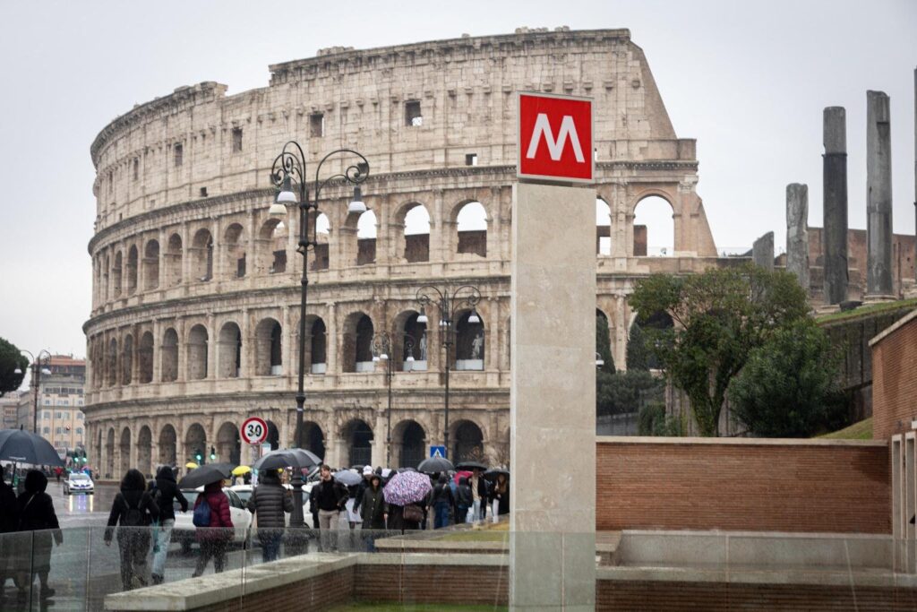 stazione metro colosseo