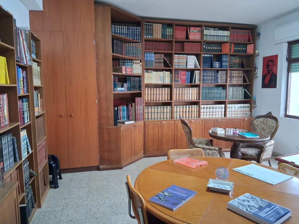 Biblioteca San Lorenzo