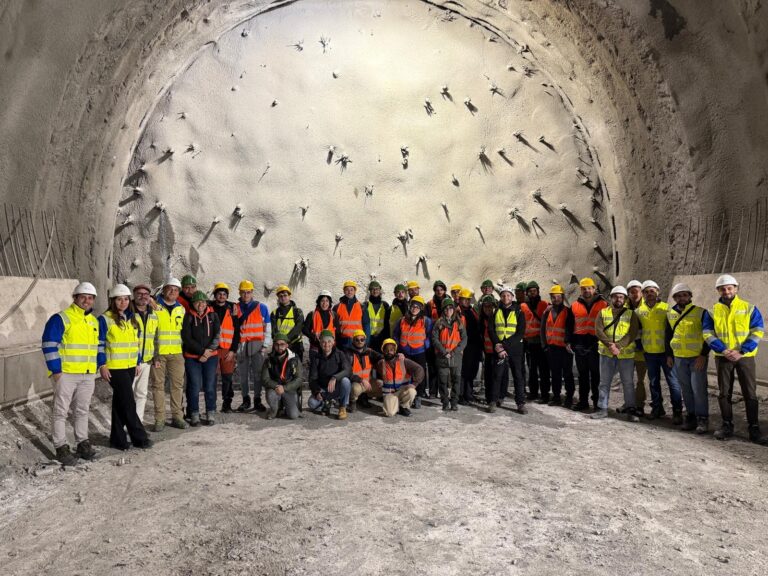 Studenti universitari visitano il cantiere del raddoppio ferroviario Giampilieri–Fiumefreddo | FOTO