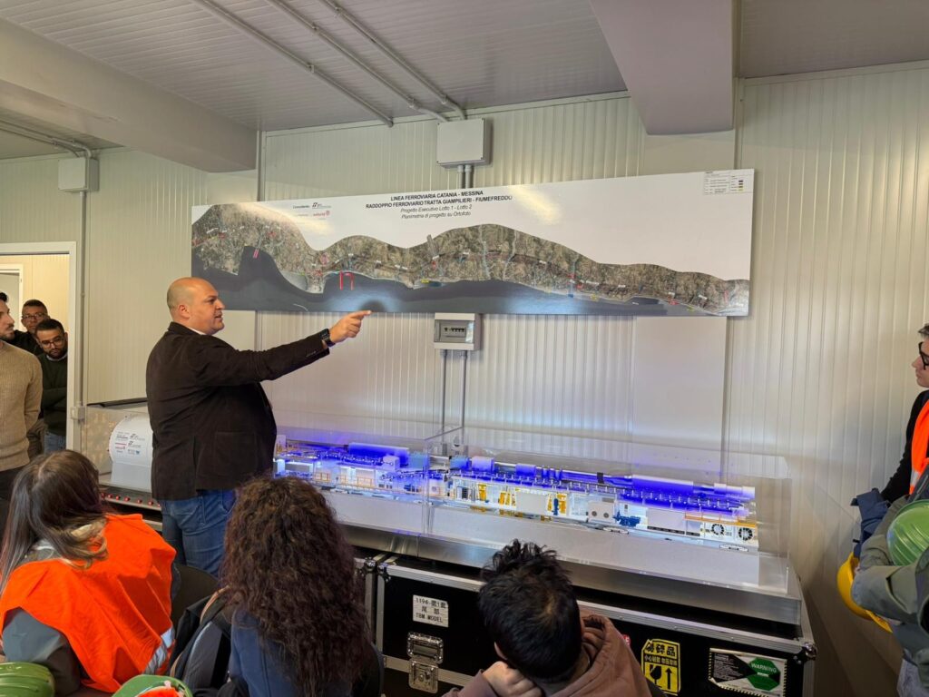 Cantiere raddoppio ferroviario Fiumefreddo - Giampilieri