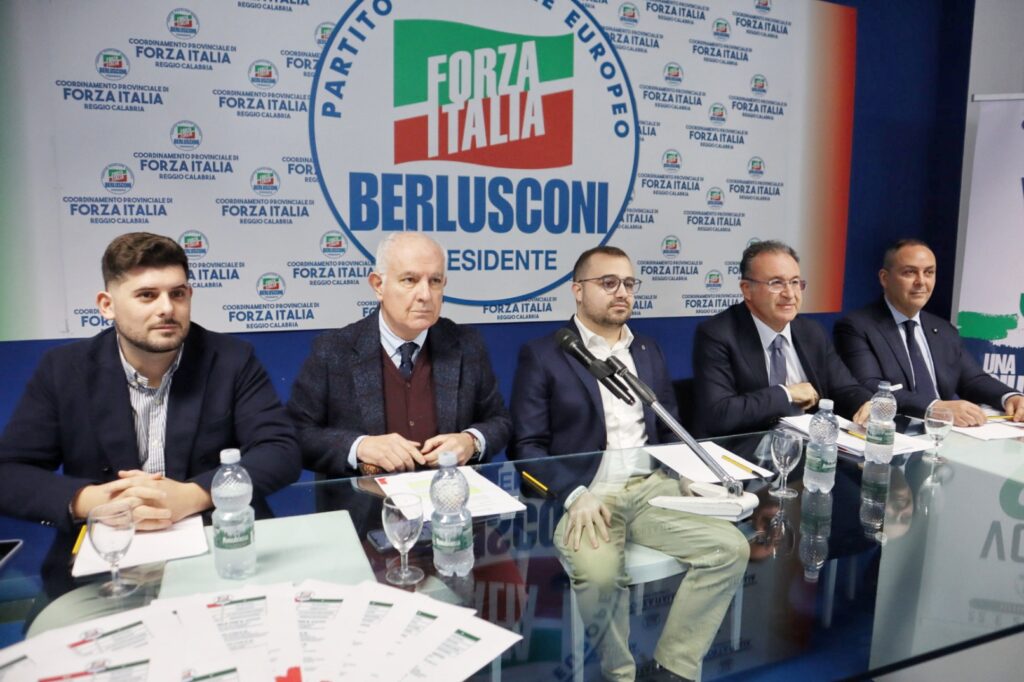 Comitato per il sì forza italia reggio calabria