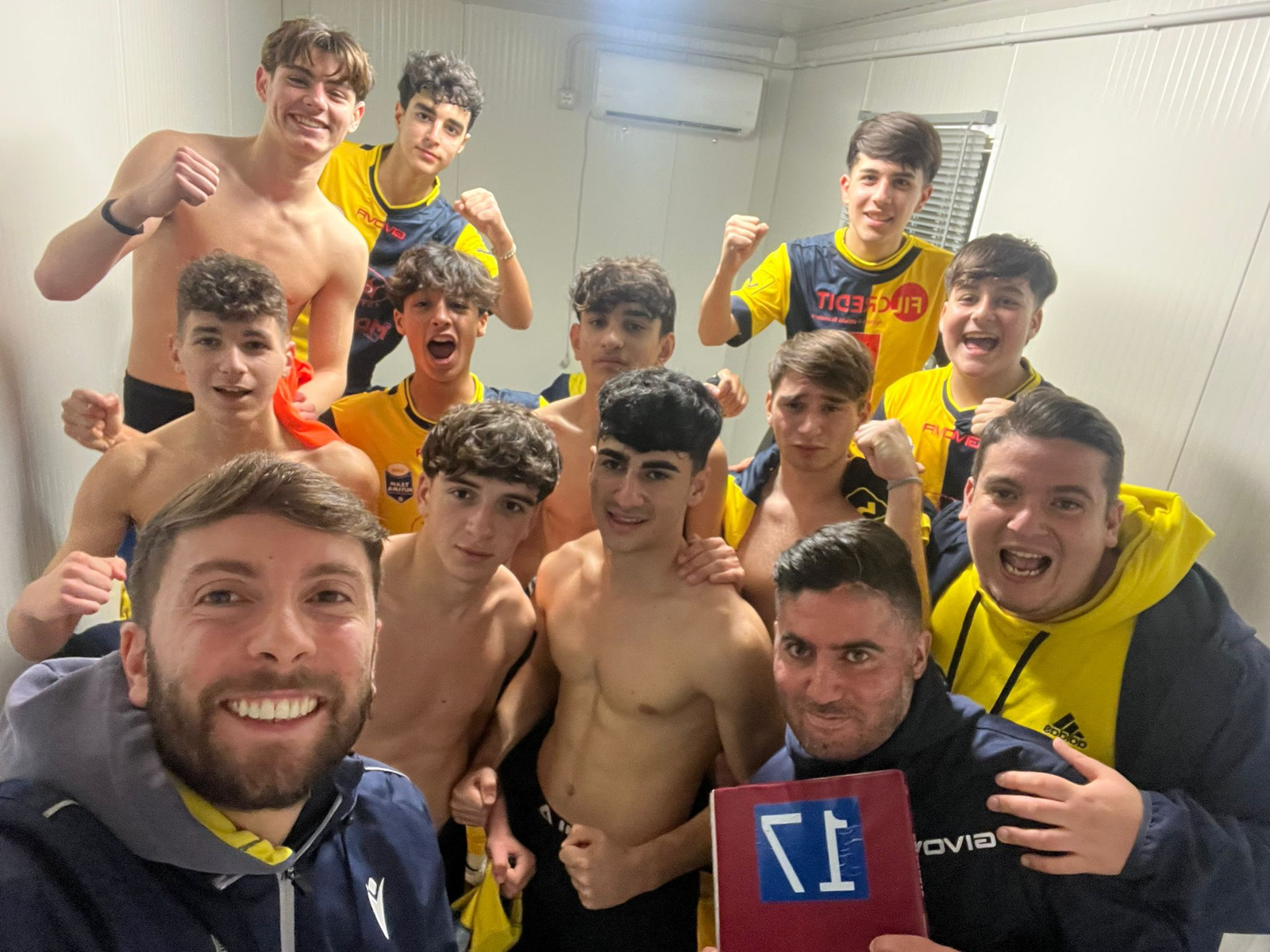 Futura u17 selfie squadra