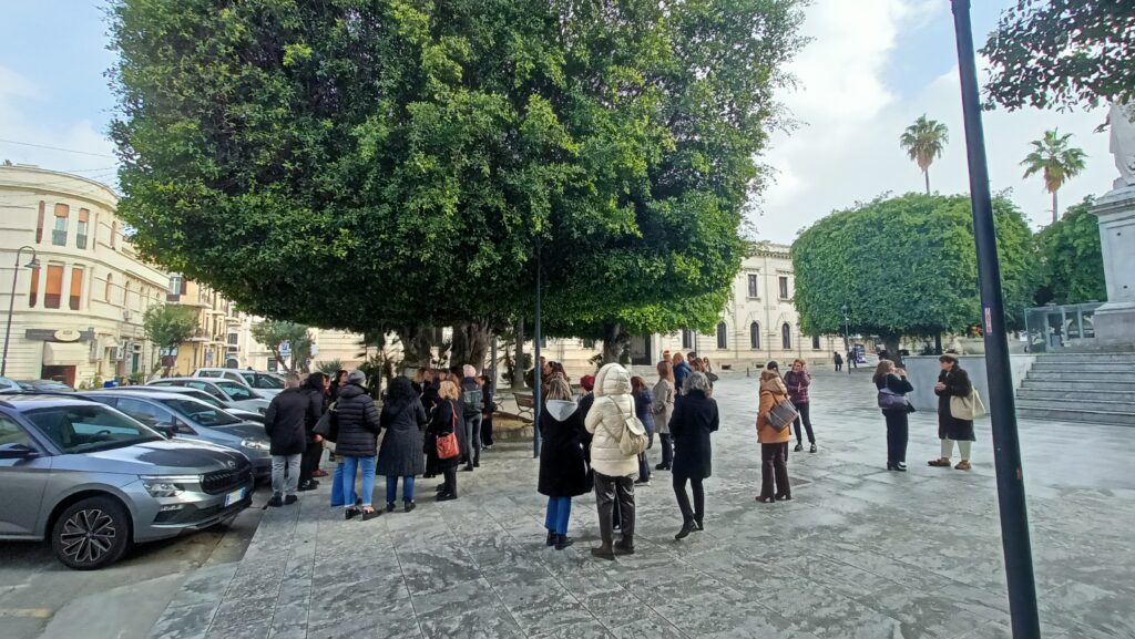 Incontro Prefettura per sfratto scuola Melissari