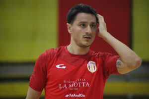 L'argentino Franco Flores in giallorosso