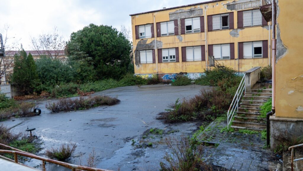 Lavori scuola Nostro Repaci Villa San Giovanni