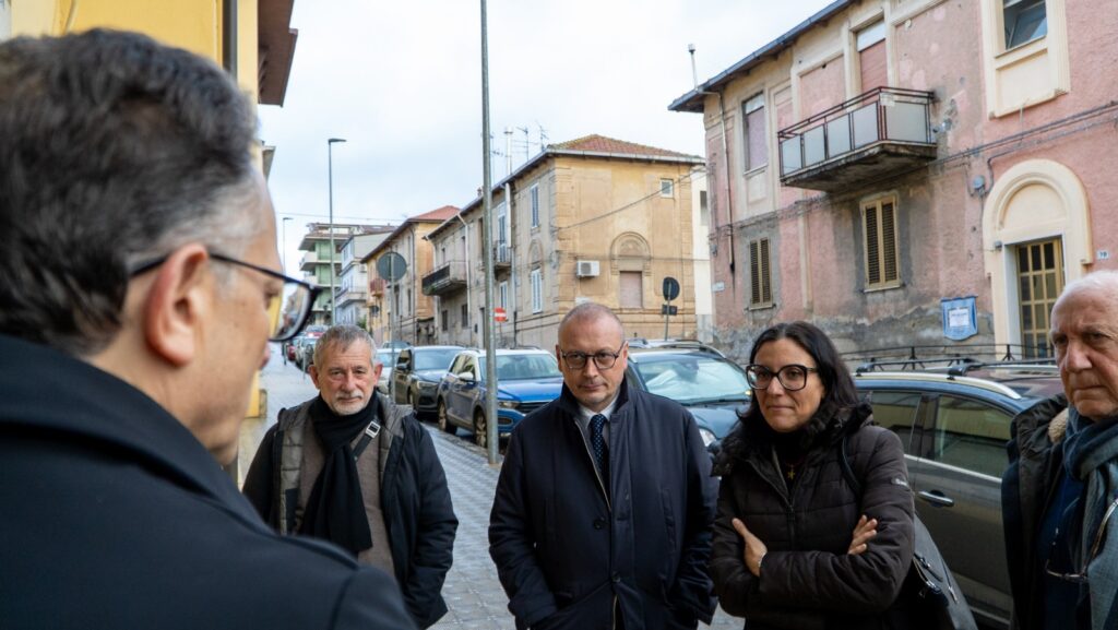 Lavori scuola Nostro Repaci Villa San Giovanni