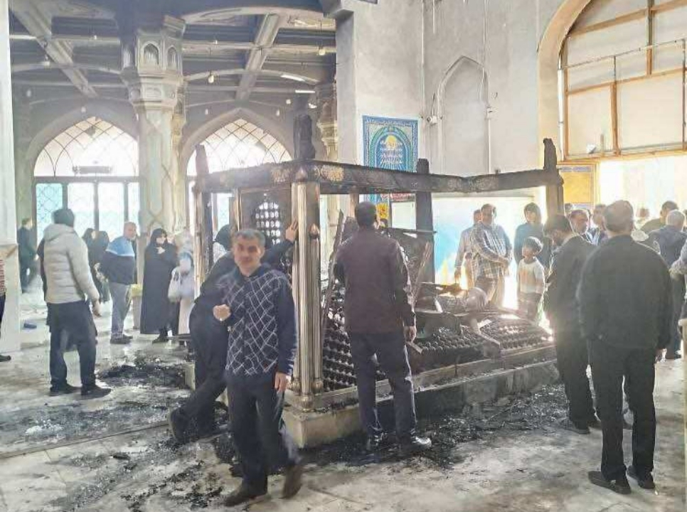 Santuario Sabzeqaba a fuoco