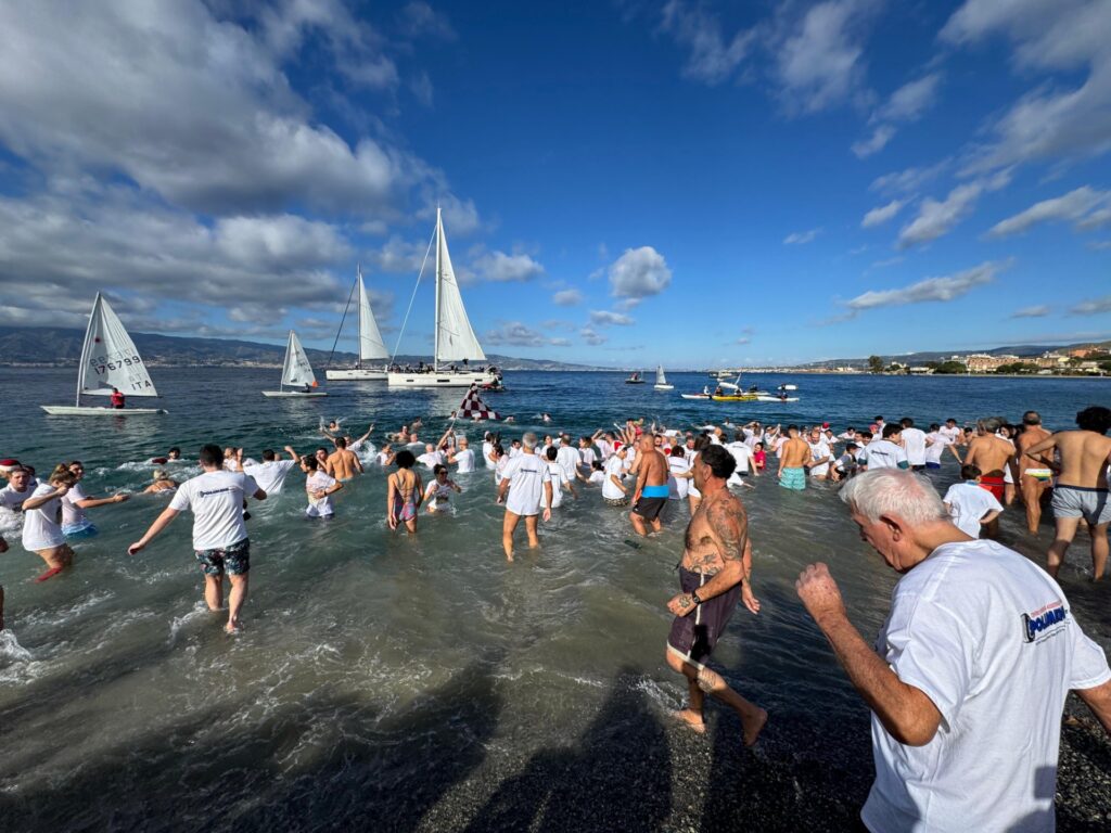 Tuffo Capodanno 2026 Falcomatà