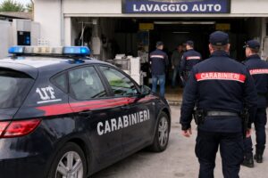 autolavaggio sequestrato carabinieri