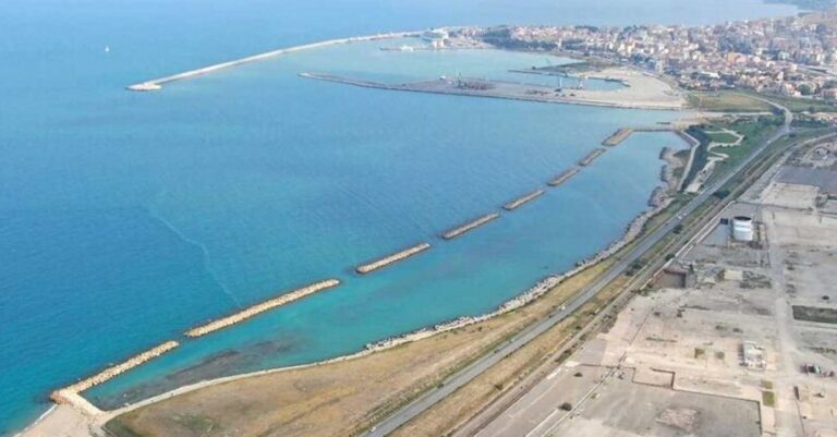 Sin di Crotone, approvata all’unanimità la mozione per la sorveglianza sanitaria gratuita