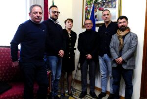 incontro battaglia burrone vertici ecologia oggi