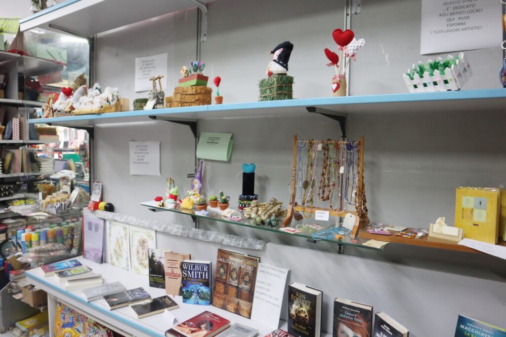 cartoleria Nava