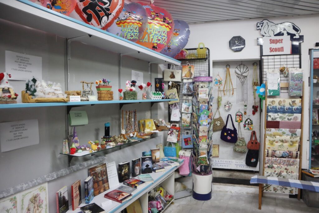 cartoleria Nava