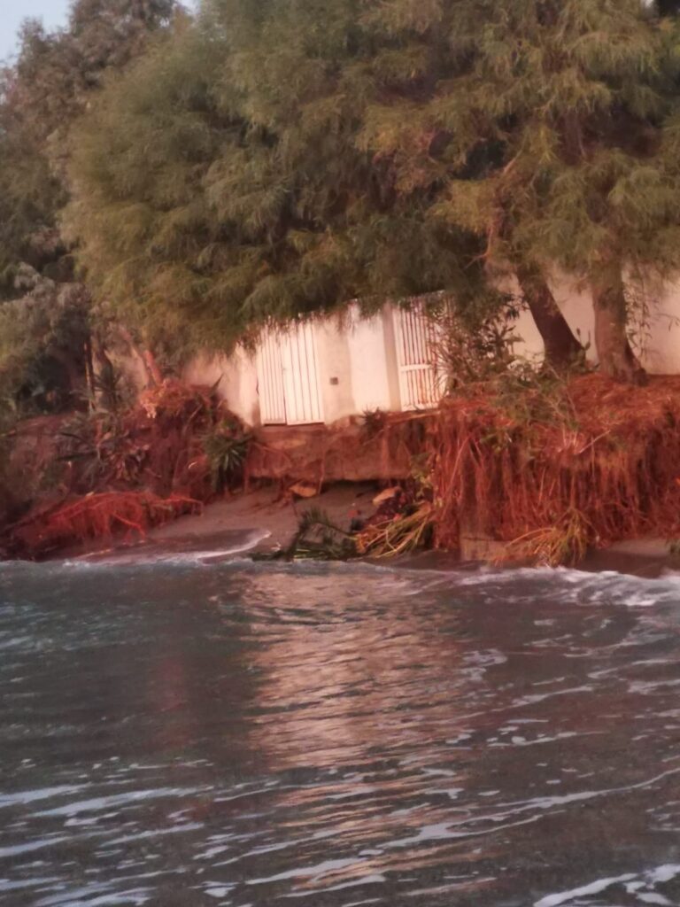 mare devasta case di punta pellaro