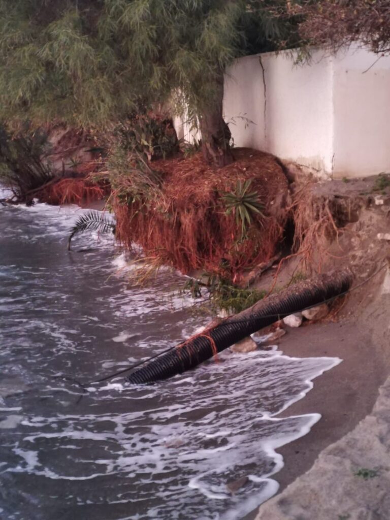 mare devasta case di punta pellaro