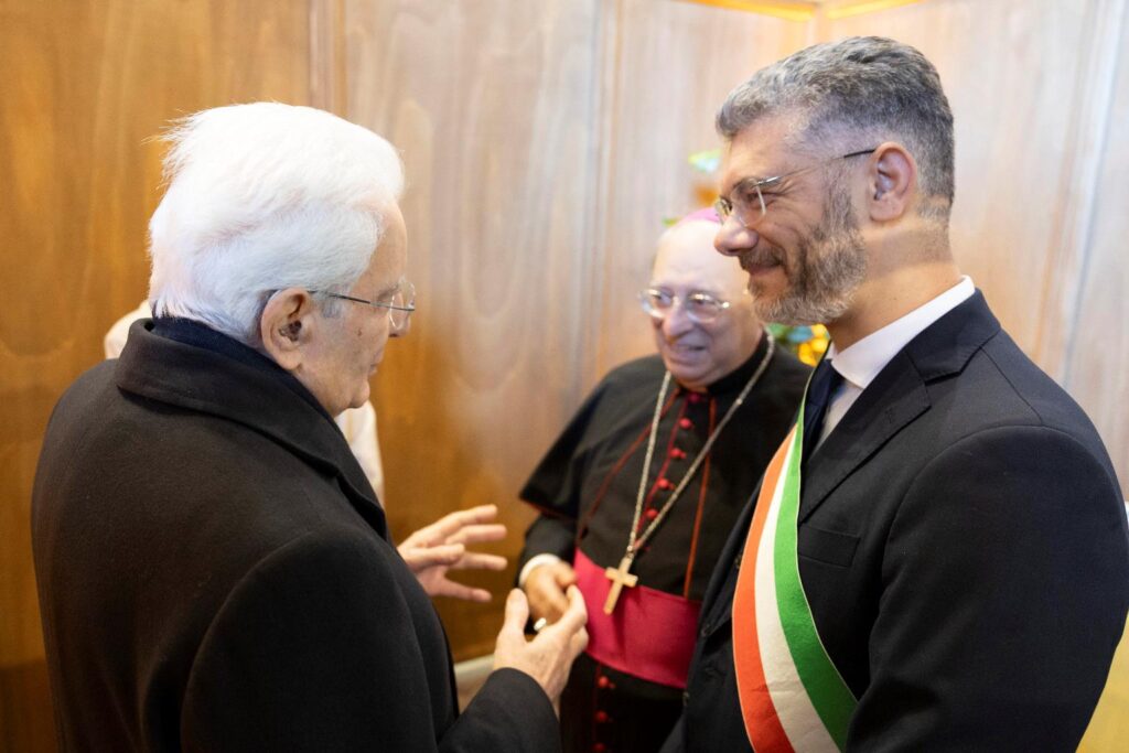 mattarella a cefalù
