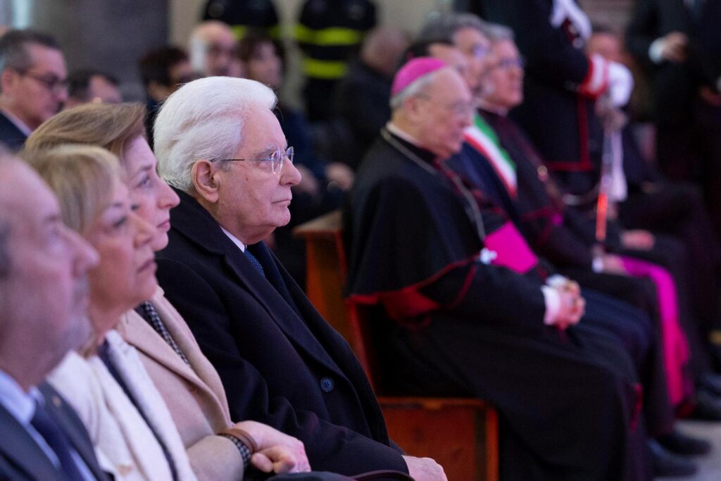 mattarella a cefalù