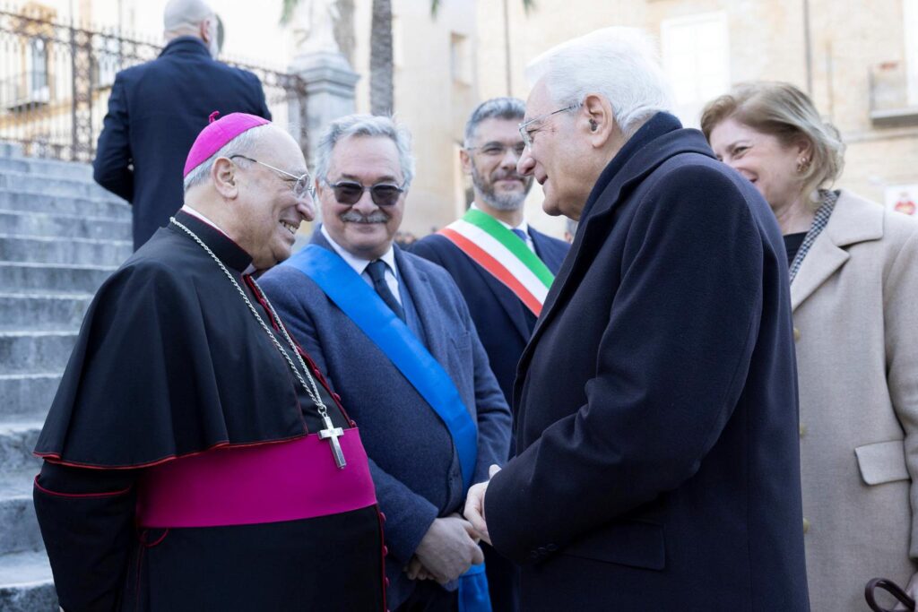 mattarella a cefalù