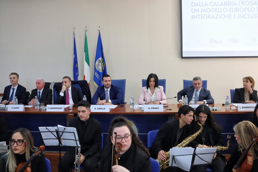 presentazione evento calabria rosarno modello di inclusione europa