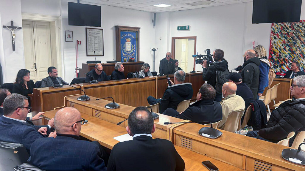 sbarra a siderno