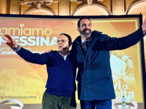 Comizio De Luca - Basile