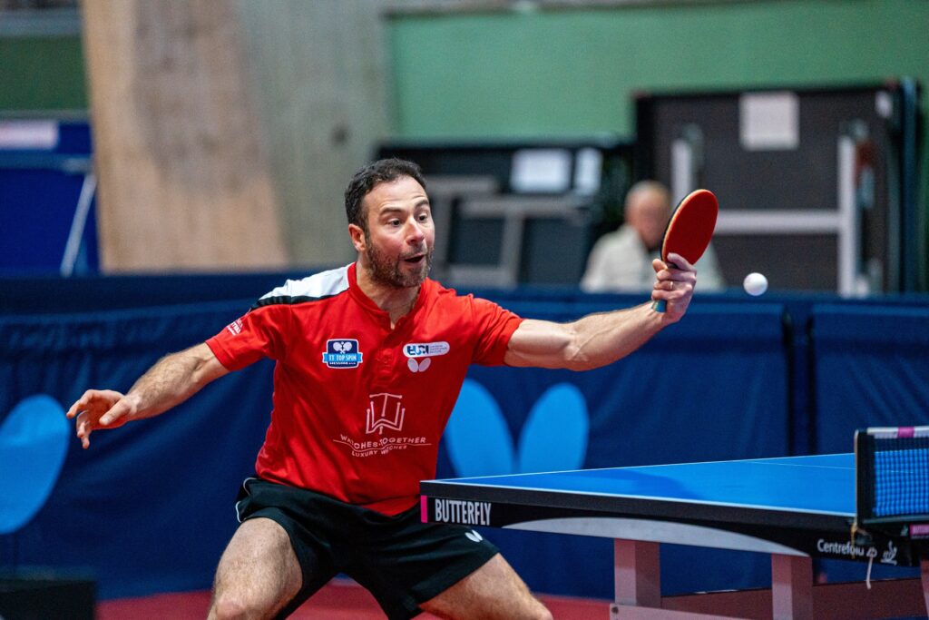 Humberto Manhani Jr. in azione
