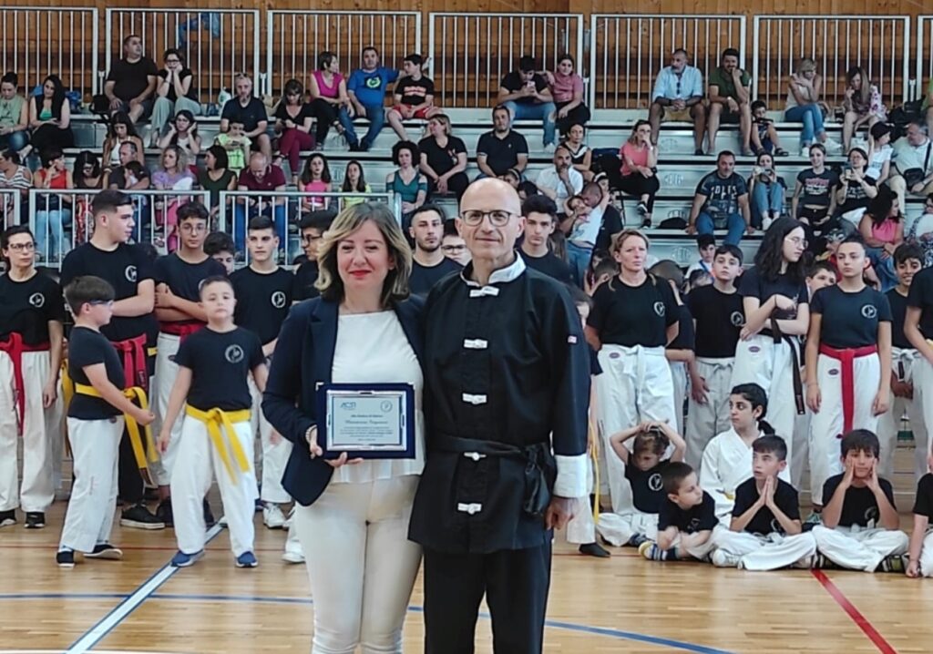 Il maestro e il sindaco fragomeni