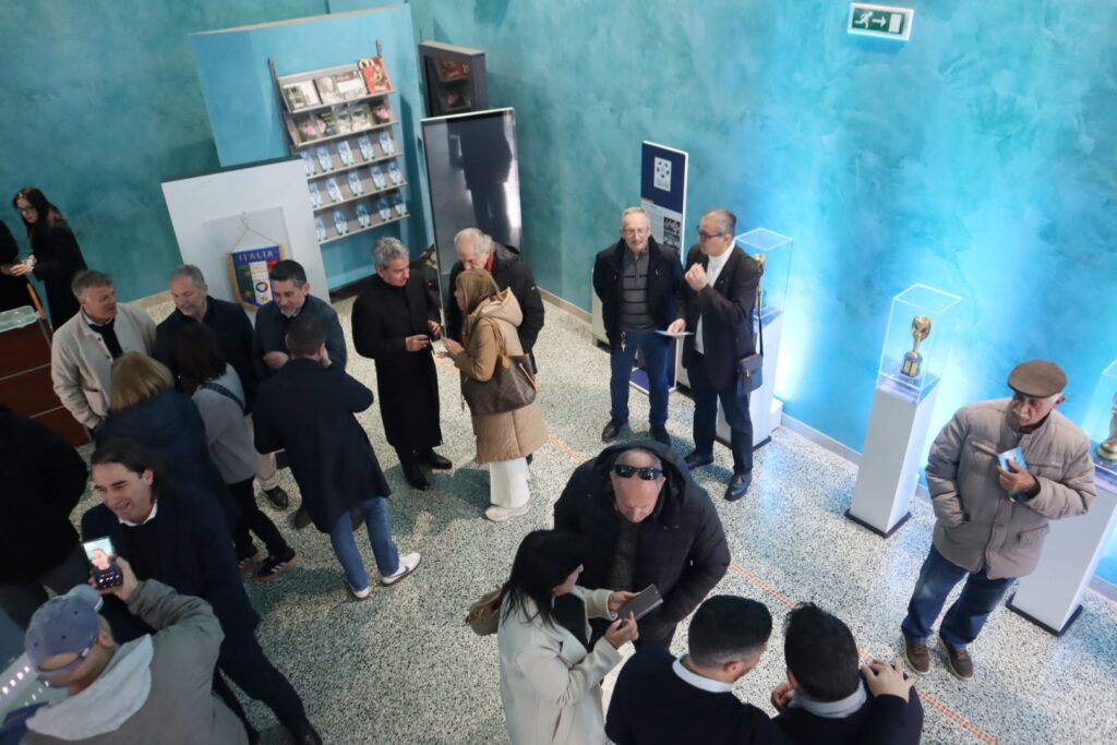Mostra Sfumature di Azzurro