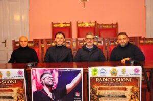 Mostra Suoni e Radici