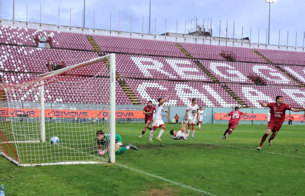 Reggina-Messina gol Palumbo