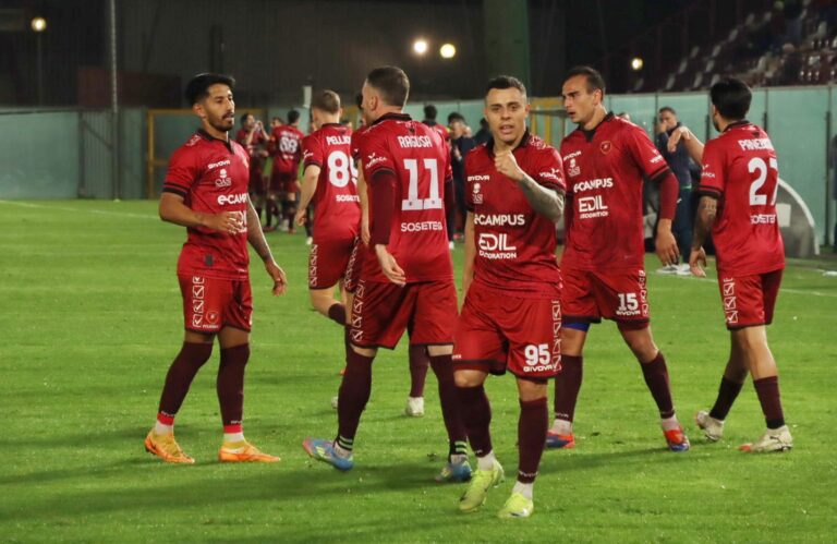 La Reggina non sbaglia nell’anticipo e torna alla vittoria al Granillo dopo oltre un mese, Sancataldese KO