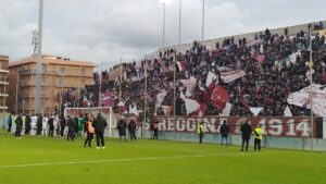 Reggina-Savoia tifosi curva sud granillo