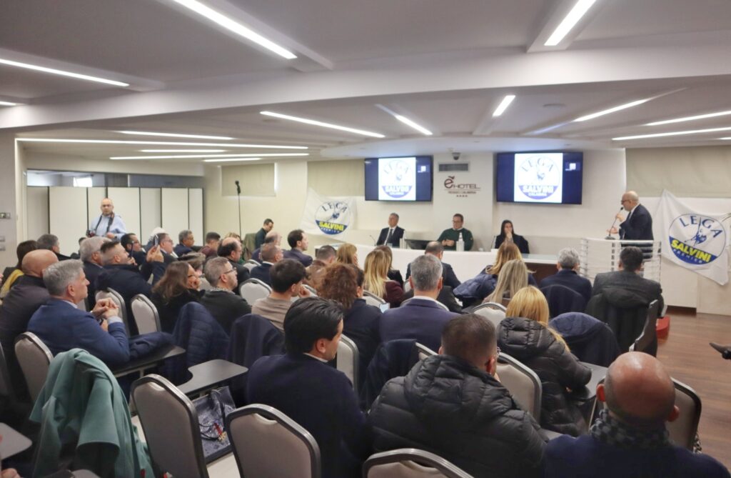 Riunione direttivo regionale lega in Calabria a Reggio