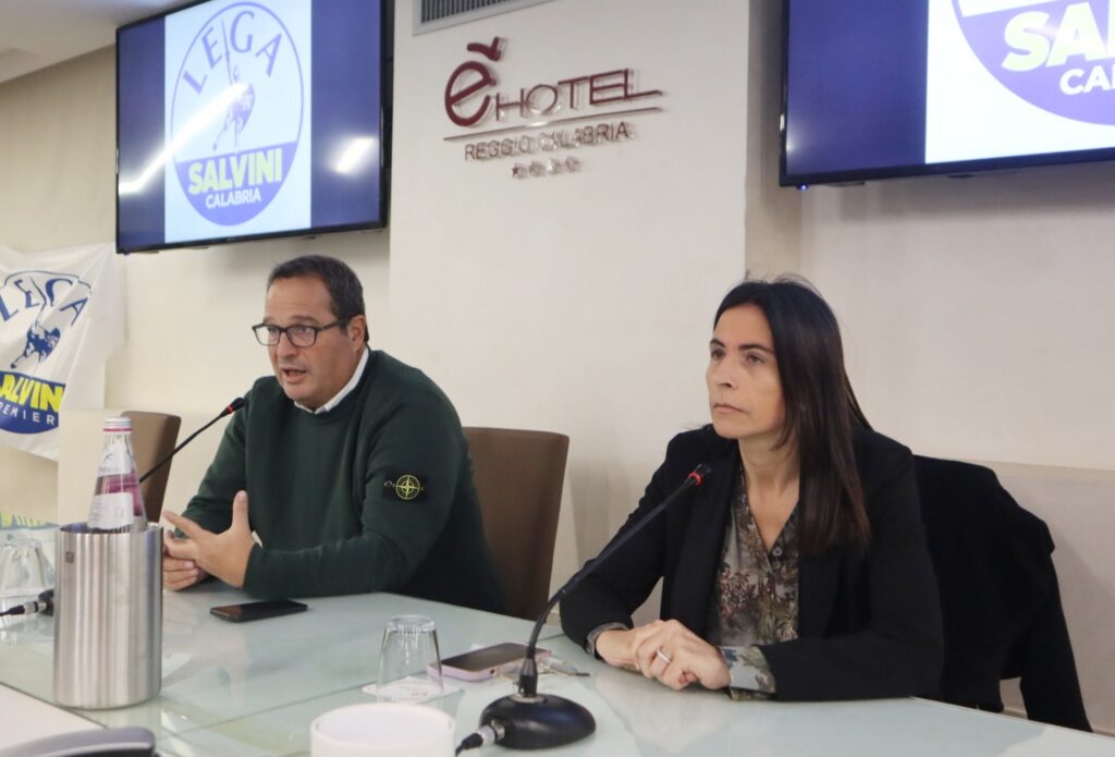 Riunione direttivo regionale lega in Calabria a Reggio